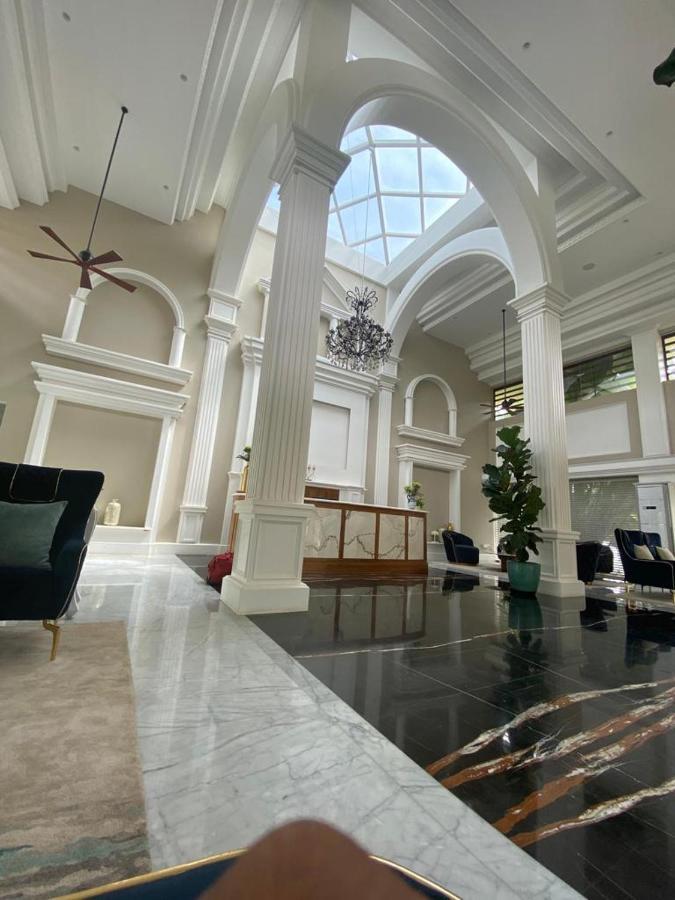 Nambiar Club Bellezea Hotel Kammasandra Luaran gambar