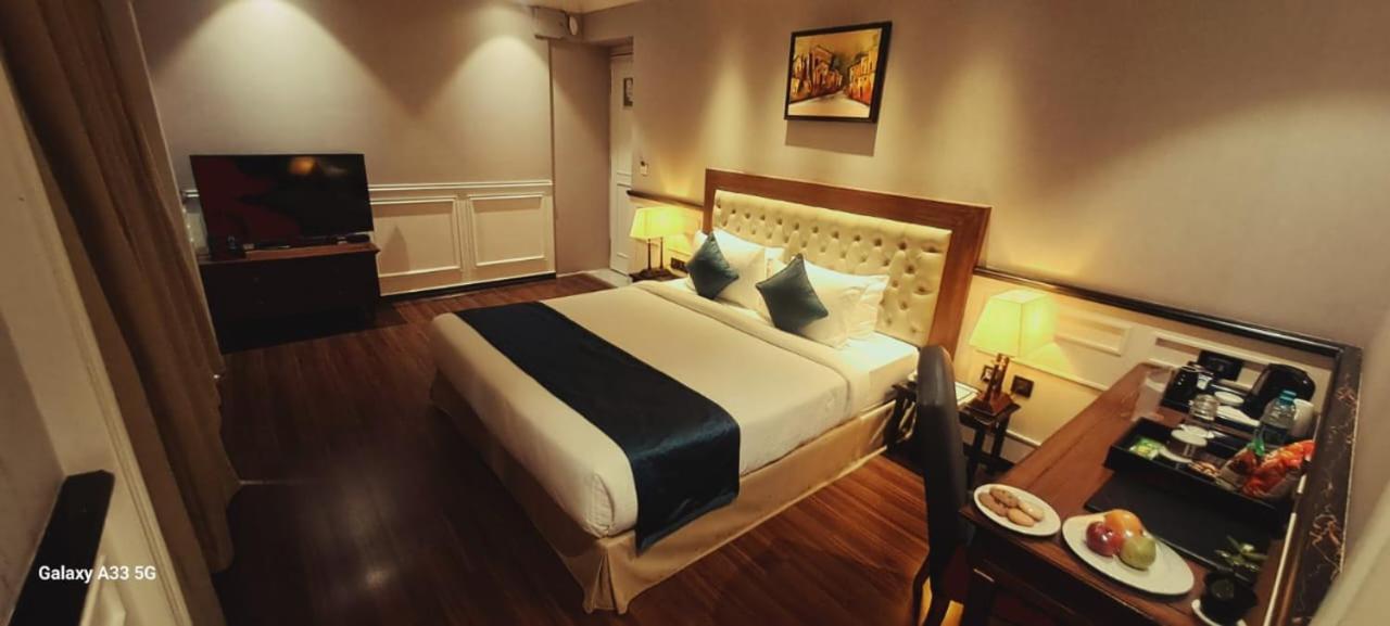 Nambiar Club Bellezea Hotel Kammasandra Luaran gambar