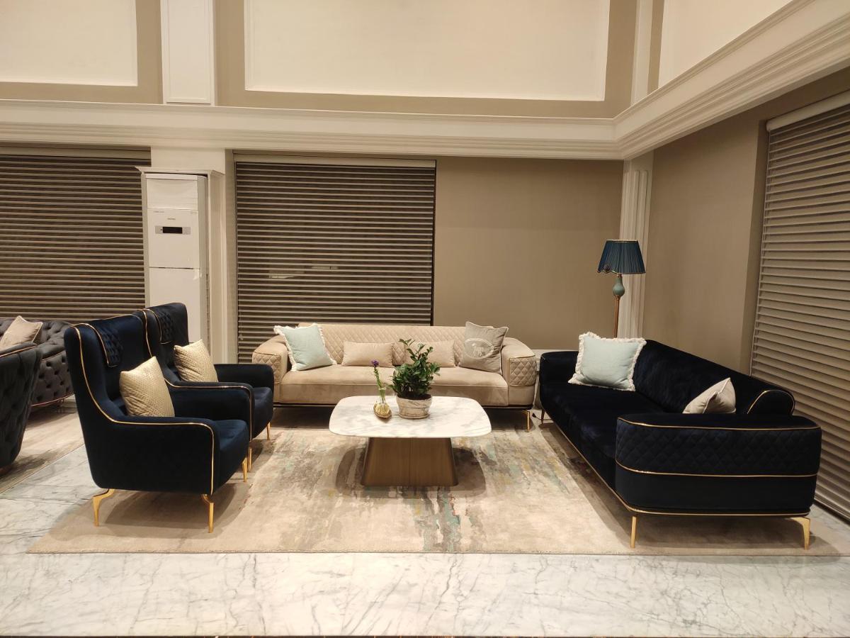 Nambiar Club Bellezea Hotel Kammasandra Luaran gambar